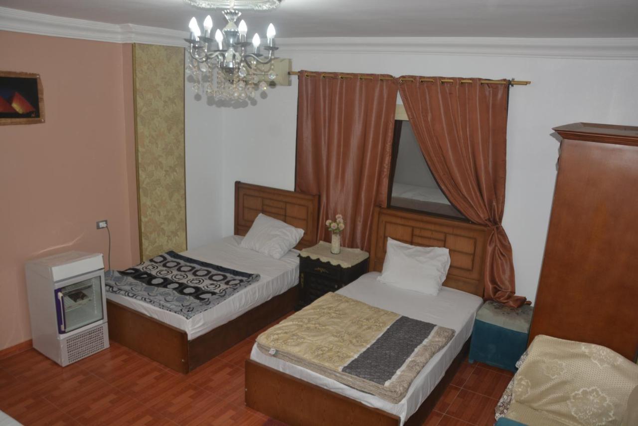 Ra Pyramids Inn Cairo Exterior photo